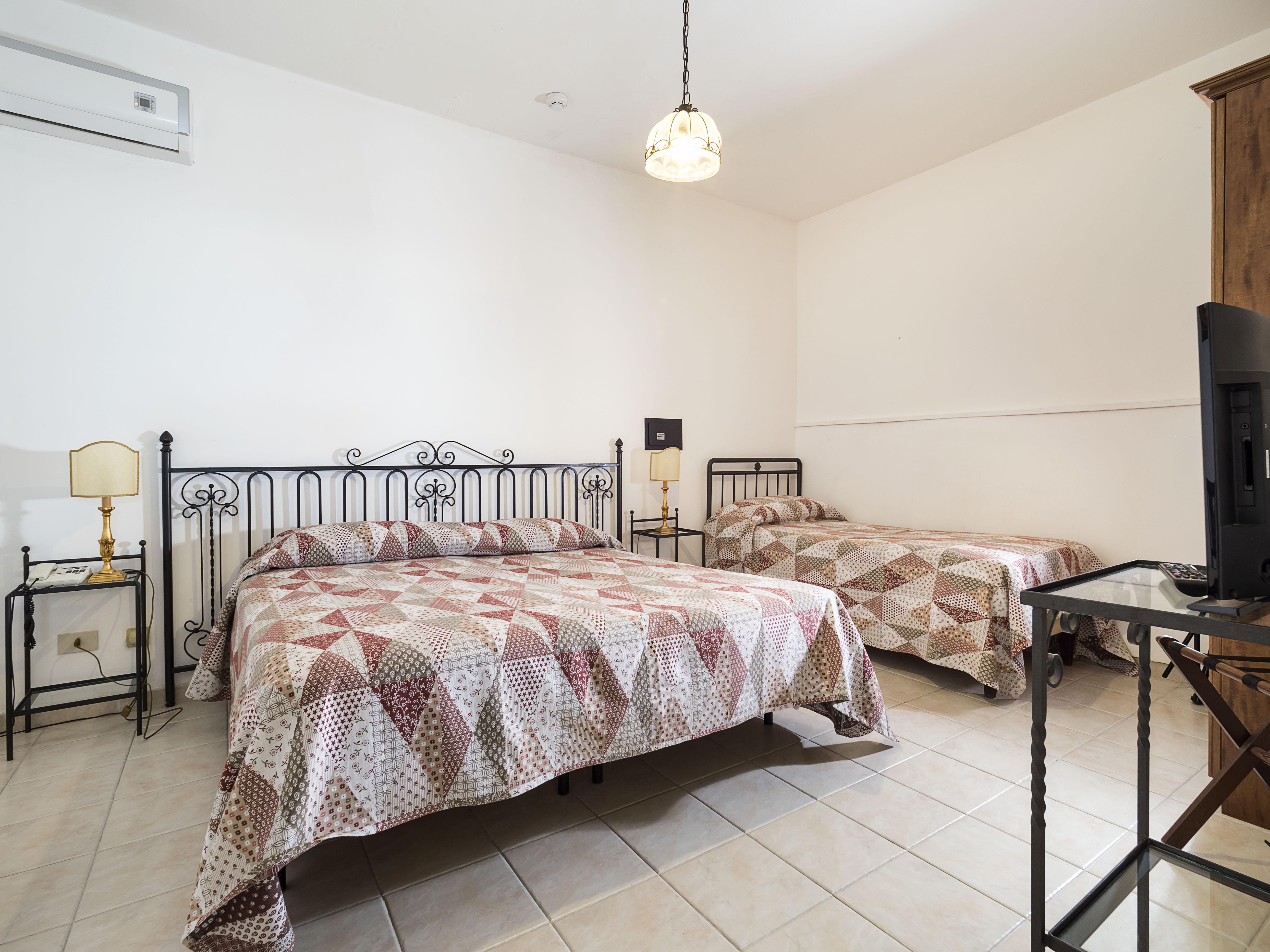 Hotel Bel Soggiorno Таормина Екстериор снимка