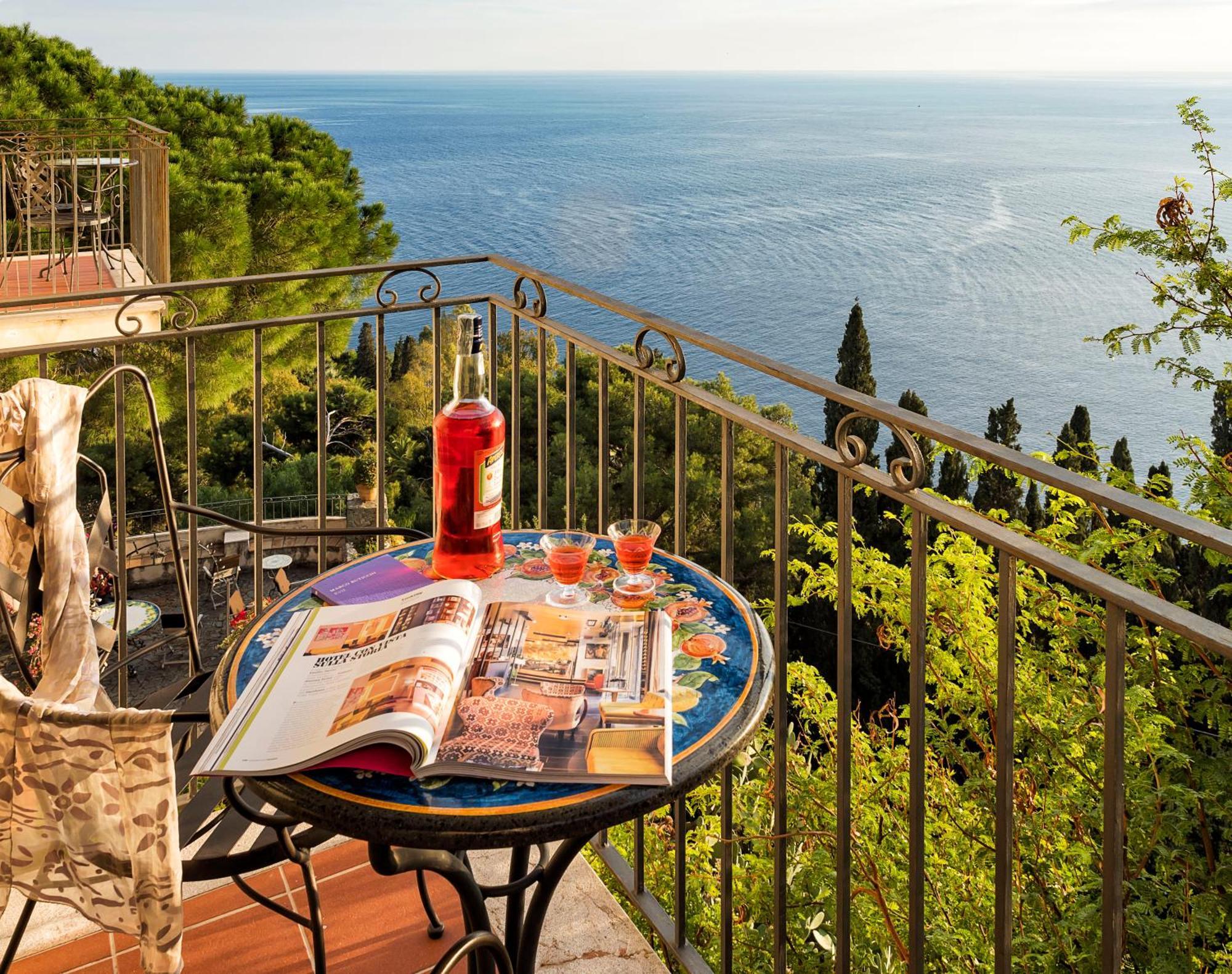 Hotel Bel Soggiorno Таормина Екстериор снимка