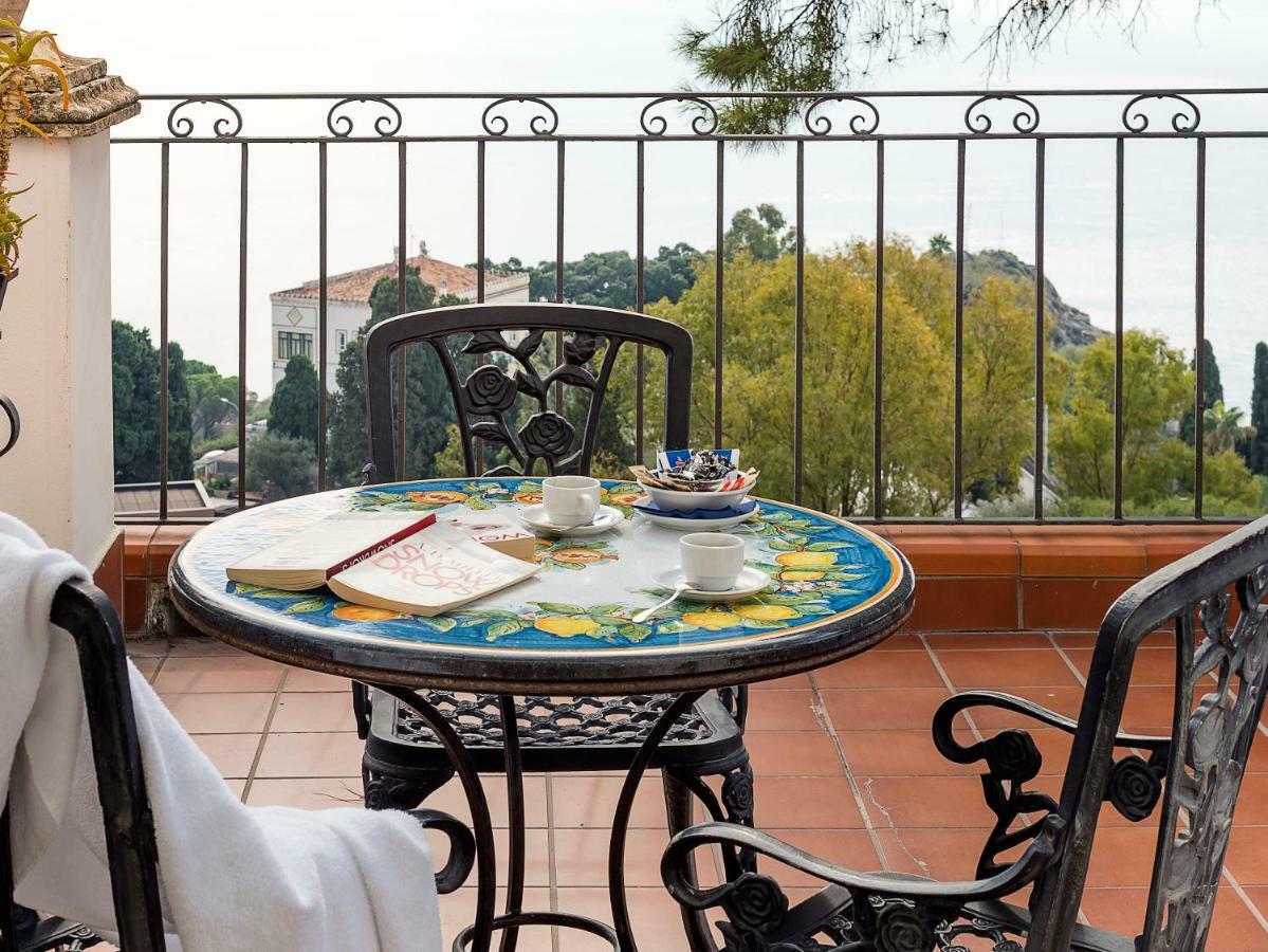 Hotel Bel Soggiorno Таормина Екстериор снимка